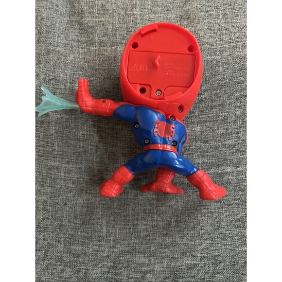Hasbro Marvel Spiderman Bop It The Classic Game Electronic Handheld Game - Picture 2 of 5